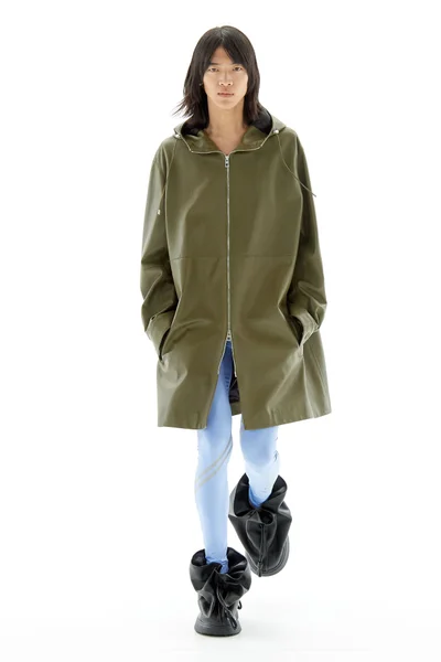Look 28